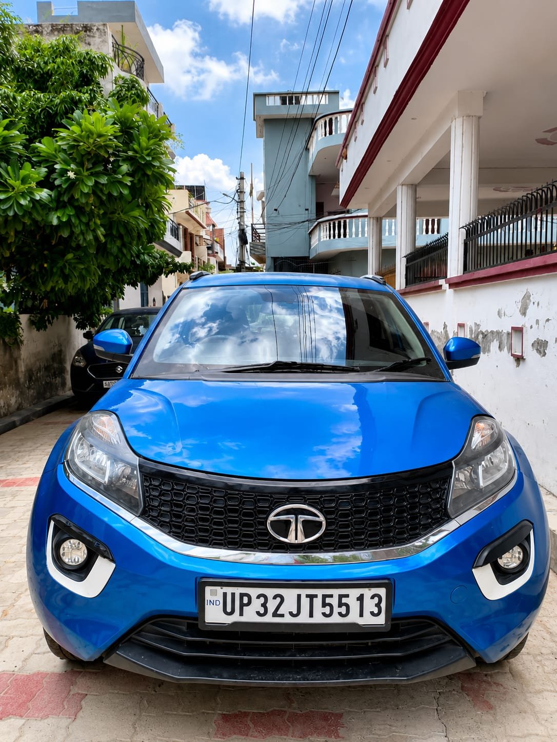 TATA NEXON  XM 2018